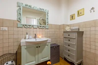 Bagno di Solmi House