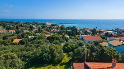 Paesaggio naturale nelle vicinanze della casa vacanze