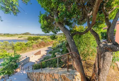 Paesaggio naturale nelle vicinanze della casa vacanze