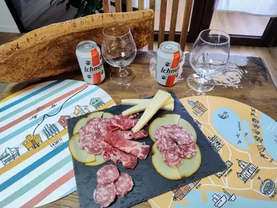 Cibo presso l'appartamento o nelle vicinanze