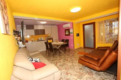 Cucina o angolo cottura di CASA VACANZA Il Limoncello Sardo