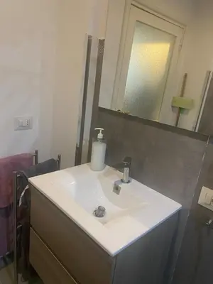 Bagno di super central studio apartment