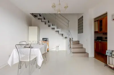 Planimetria di GuestHost - Comfortable Terrace Apartment - Sestu