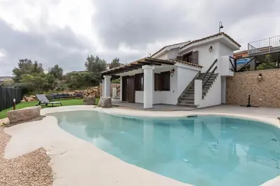 Piscina di GuestHost - Domus Ritae o nelle vicinanze