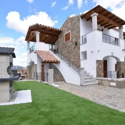 Beautiful Apartment In Olia Speciosa