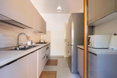 Cucina o angolo cottura di Villa Sara, a pochi passi dalla spiaggia, Sud Sardegna