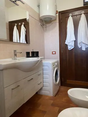 Bagno di Sax's house