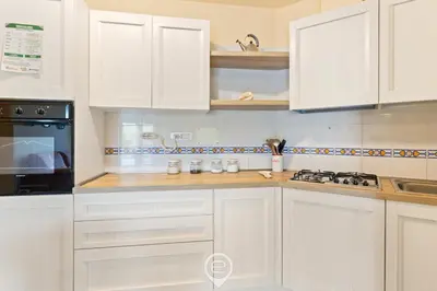 Cucina o angolo cottura di Pine & Sea Hideaway