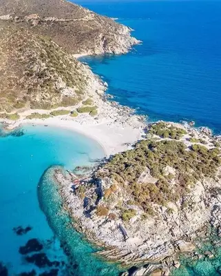 Paesaggio naturale nelle vicinanze della casa vacanze