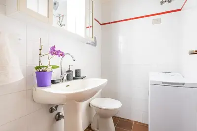 Bagno di Villa Fedes Sant Elmo