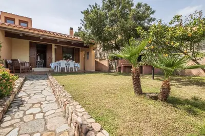 Giardino di Super-equipped modern apartment - 700 meters from the sea