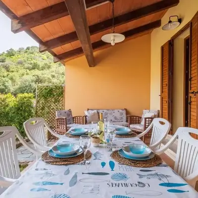 Super-equipped modern apartment - 700 meters from the sea
