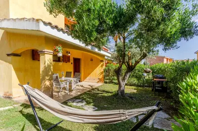 Giardino di Villa Emerald private compound swimming pool