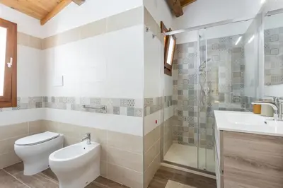Bagno di Way to the sea - Home with garden & hot tub