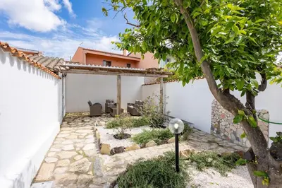Giardino di Way to the sea - Home with garden & hot tub