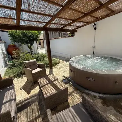 Way to the sea - Home with garden & hot tub