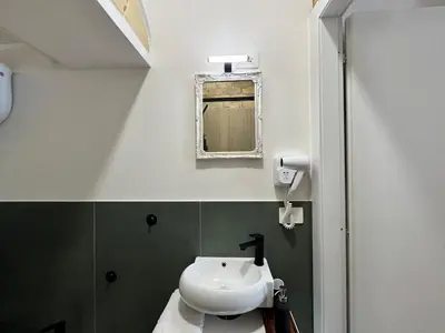 Bagno di Studio 27, Centro, Cagliari, Sardinia