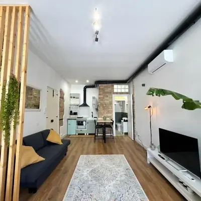 Studio 27