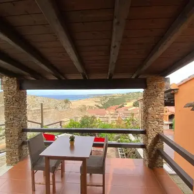 Casa Laconi