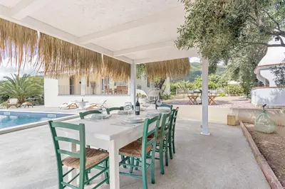 Piscina di Villa Alba Ogliastra con piscina privata o nelle vicinanze