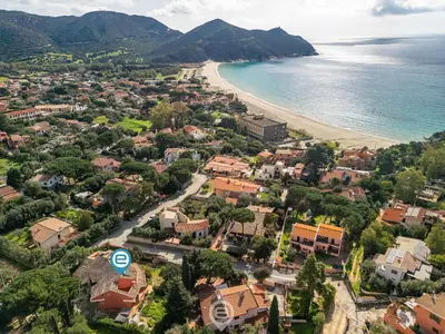 Paesaggio naturale nelle vicinanze della casa vacanze