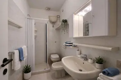 Bagno di House Eden sea view wi-fi