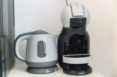 Set per la preparazione di tè e caffè presso Rosa dei Venti Guesthouse