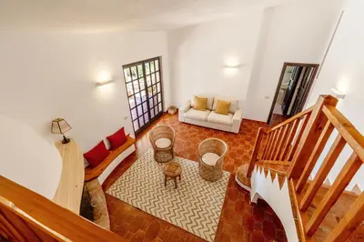 Area soggiorno di Villa Lentischio a pochi passi dal mare cristallino di Solanas