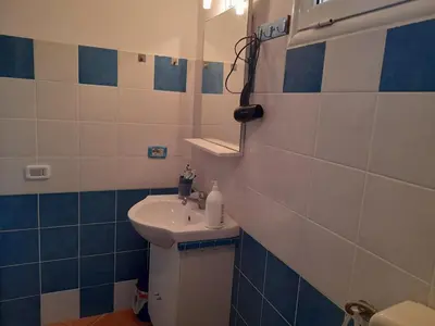 Bagno di Casa vacanze in pineta vista mare