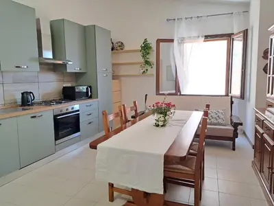 Cucina o angolo cottura di I Girasoli Apartment - South Sardinia - Capoterra