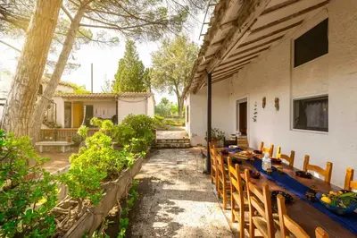 Giardino di Charming Villa 200m from the sea