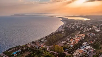 Paesaggio naturale nelle vicinanze della villa