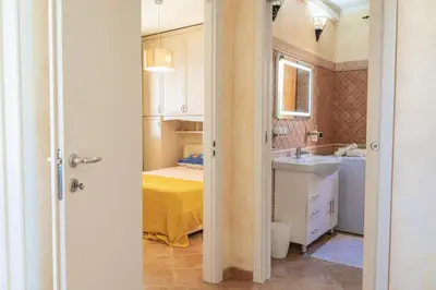 Bagno di Domo de Luxi - Calamenhir - Portoscuso