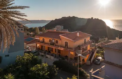 Paesaggio naturale nelle vicinanze della casa vacanze