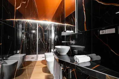 Bagno di TWO Cagliari Charming House