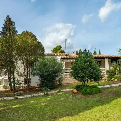 Luxury Villa Flaminia 50 mt from the beach