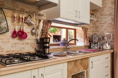 Cucina o angolo cottura di The Peacock house