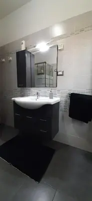 Bagno di Appartamento Portopaglietto