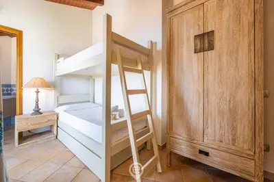 Letto o letti in una camera di Cliffside Blue