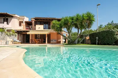 Piscina di House Aurora o nelle vicinanze