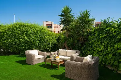 Giardino di Sardinian Pearl - Poetto Beach Villa, South Sardinia