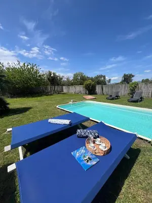 Piscina di Villa Giorgia o nelle vicinanze