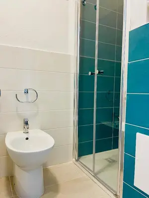 Bagno di Orange House