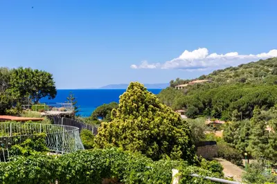Paesaggio naturale nelle vicinanze della casa vacanze