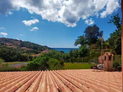 Paesaggio naturale nelle vicinanze della casa vacanze