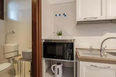 Cucina o angolo cottura di Panoramic view - Moderno con terrazza e Wi-Fi