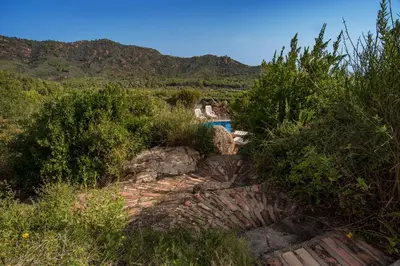 Paesaggio naturale nelle vicinanze della villa