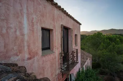 Paesaggio naturale nelle vicinanze della villa