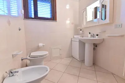 Bagno di IzzHome Hibiscus