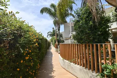 Giardino di IzzHome Oasis